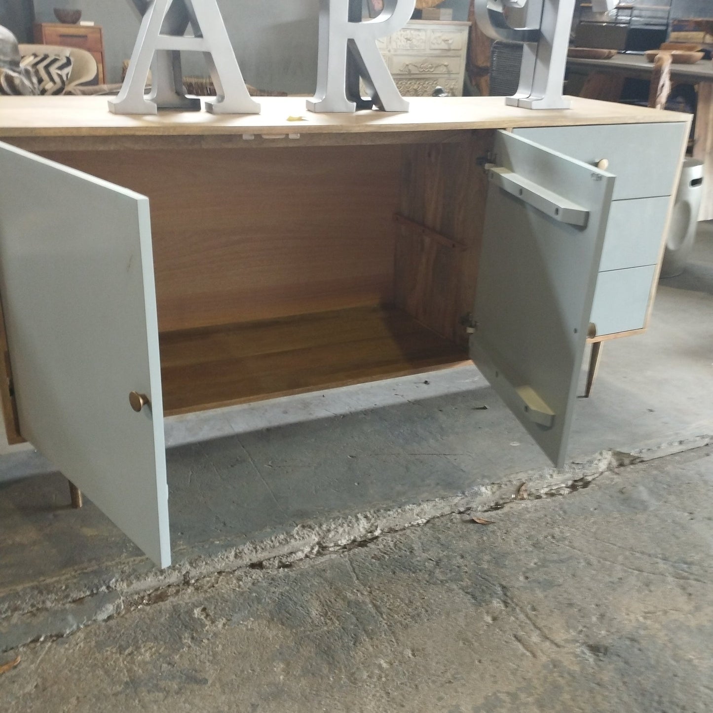 Sideboard BT00002