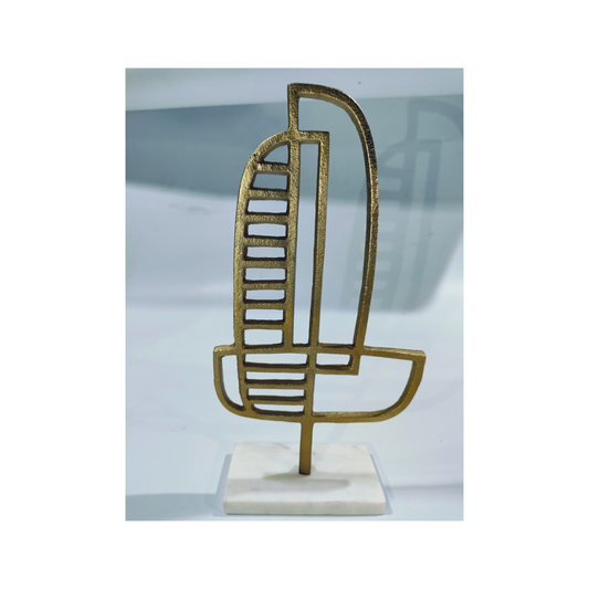 Asymmetrical aluminum table decorations