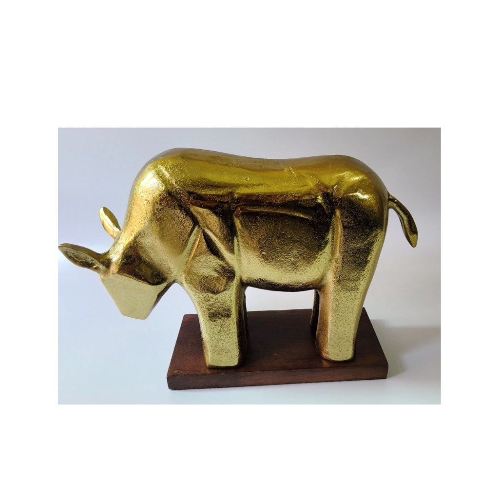 Aluminium toro,Wooden base Table Décor