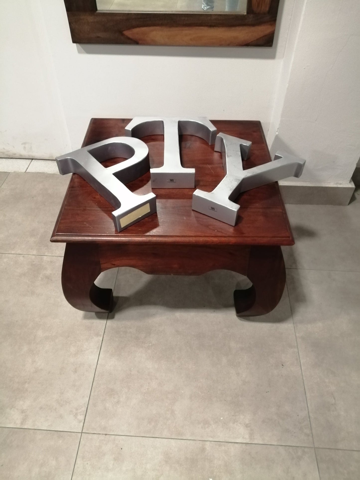 Coffee Table Acacia - Dark Brown center table