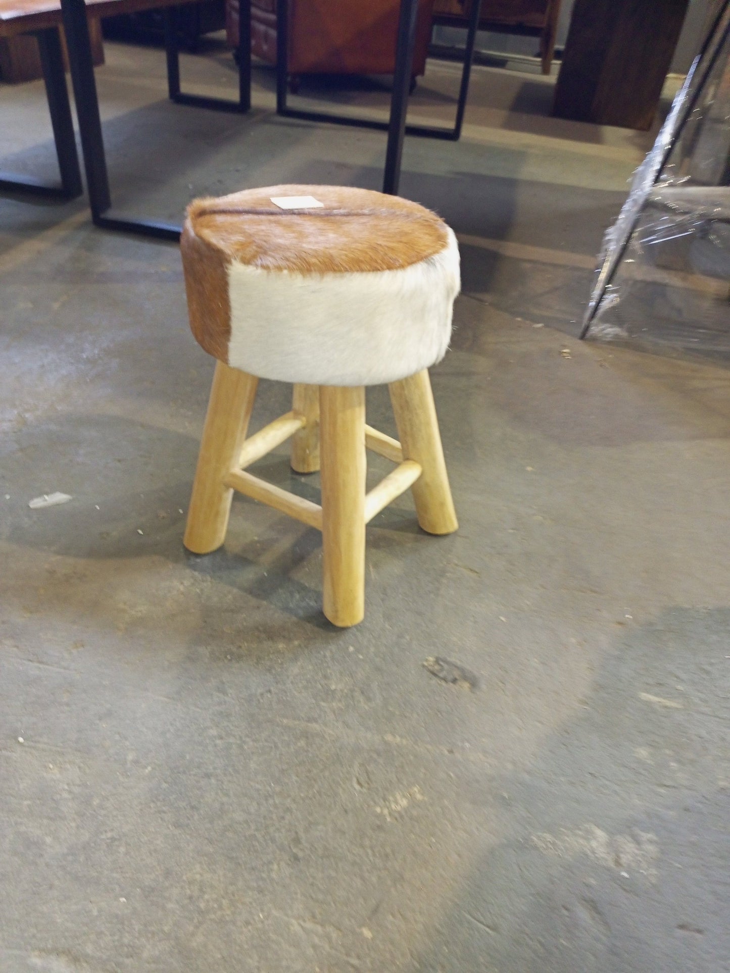 Casa Suarez Rumba Stool | 45x45x35 cm