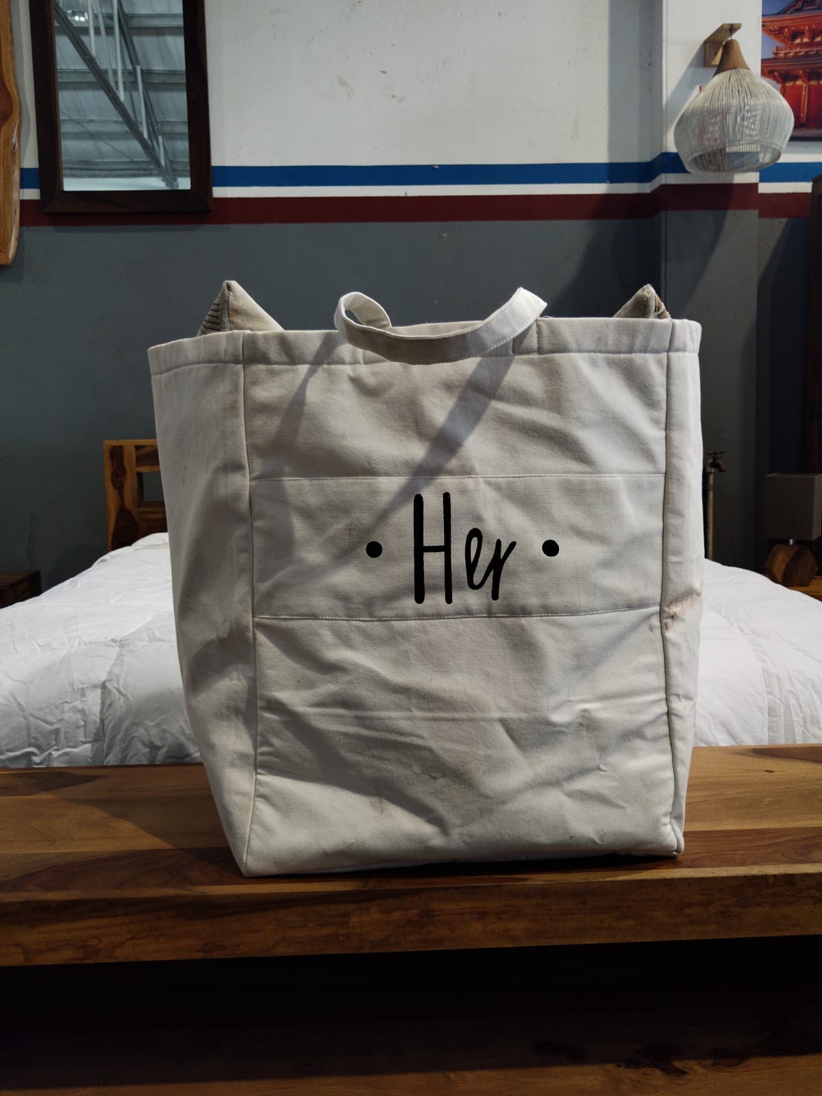 Bolsa de ropa - Disponible en color Gris y Blando